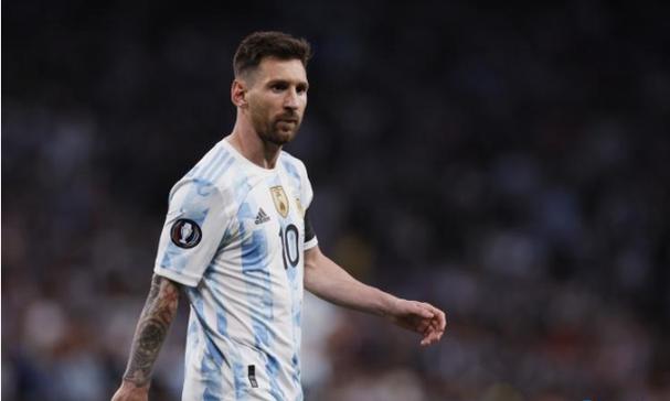 美军派航母给菲日撑腰，